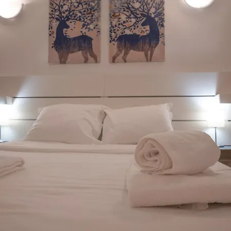 Appartement Le Corail /100m Gare Tours