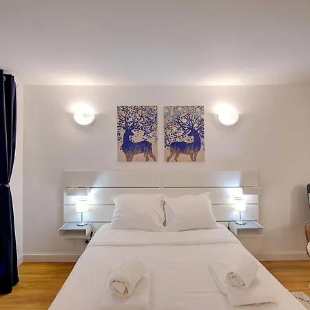 Le Corail /100m Gare Apartment *